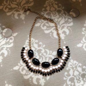 Statement necklace